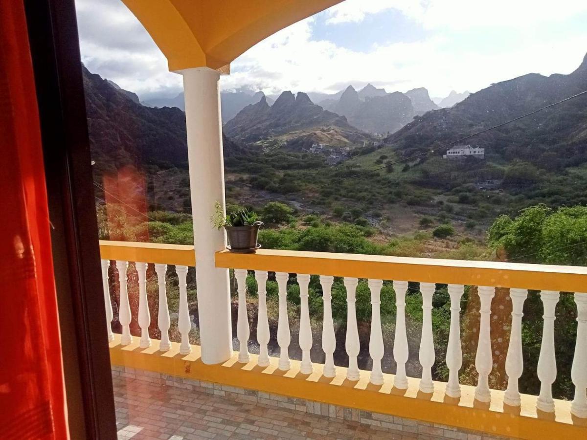 Casa Familiar Por Do Sol Bed & Breakfast Ribeira Grande Exterior foto